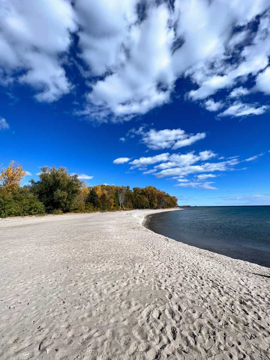 Sandy beach on the shores of Lake Ontario located on the Toronto Islands.